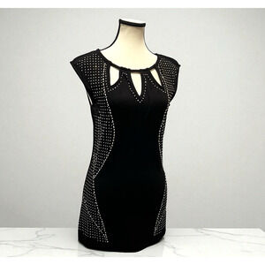 Cache Embellished Keyhole Neckline Studded Body Hugging Lines Stretch Top Size S